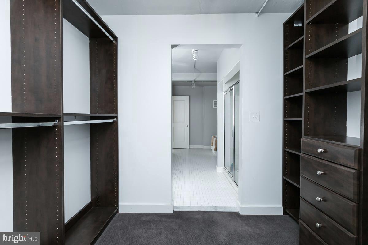 LITTLE ITALY - Residential