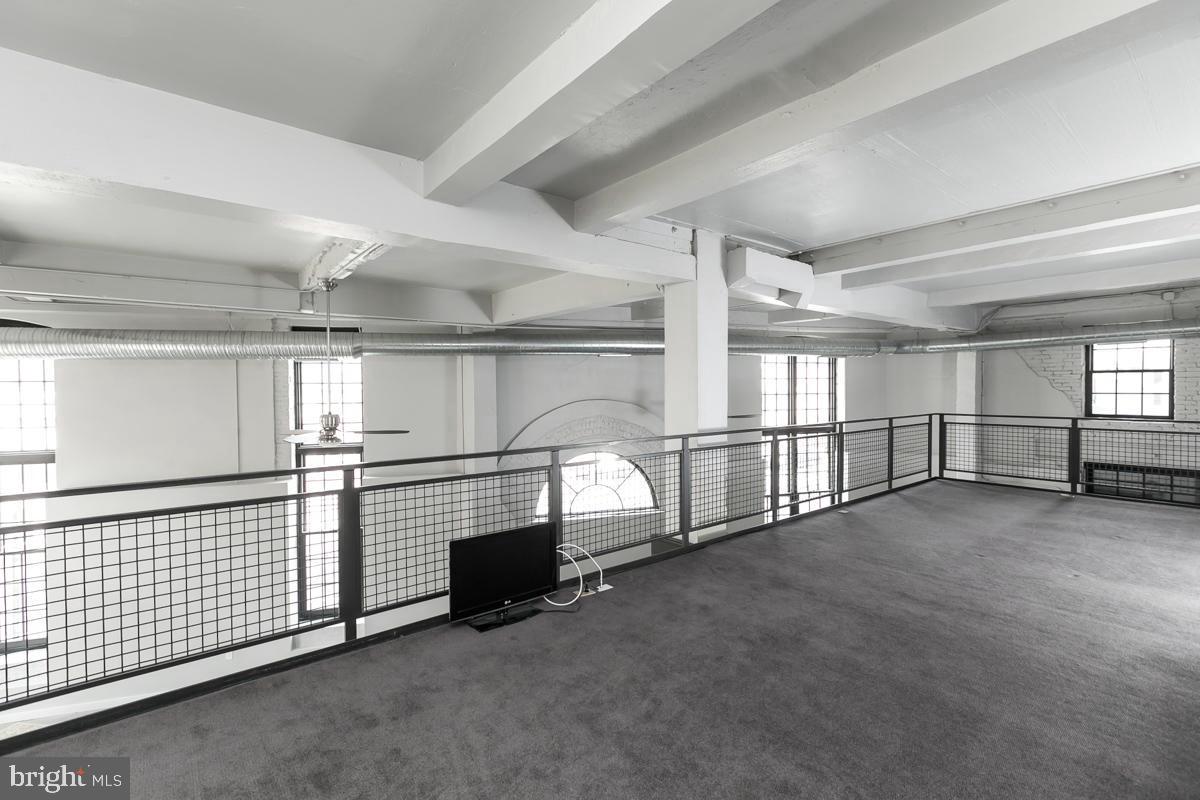 LITTLE ITALY - Residential