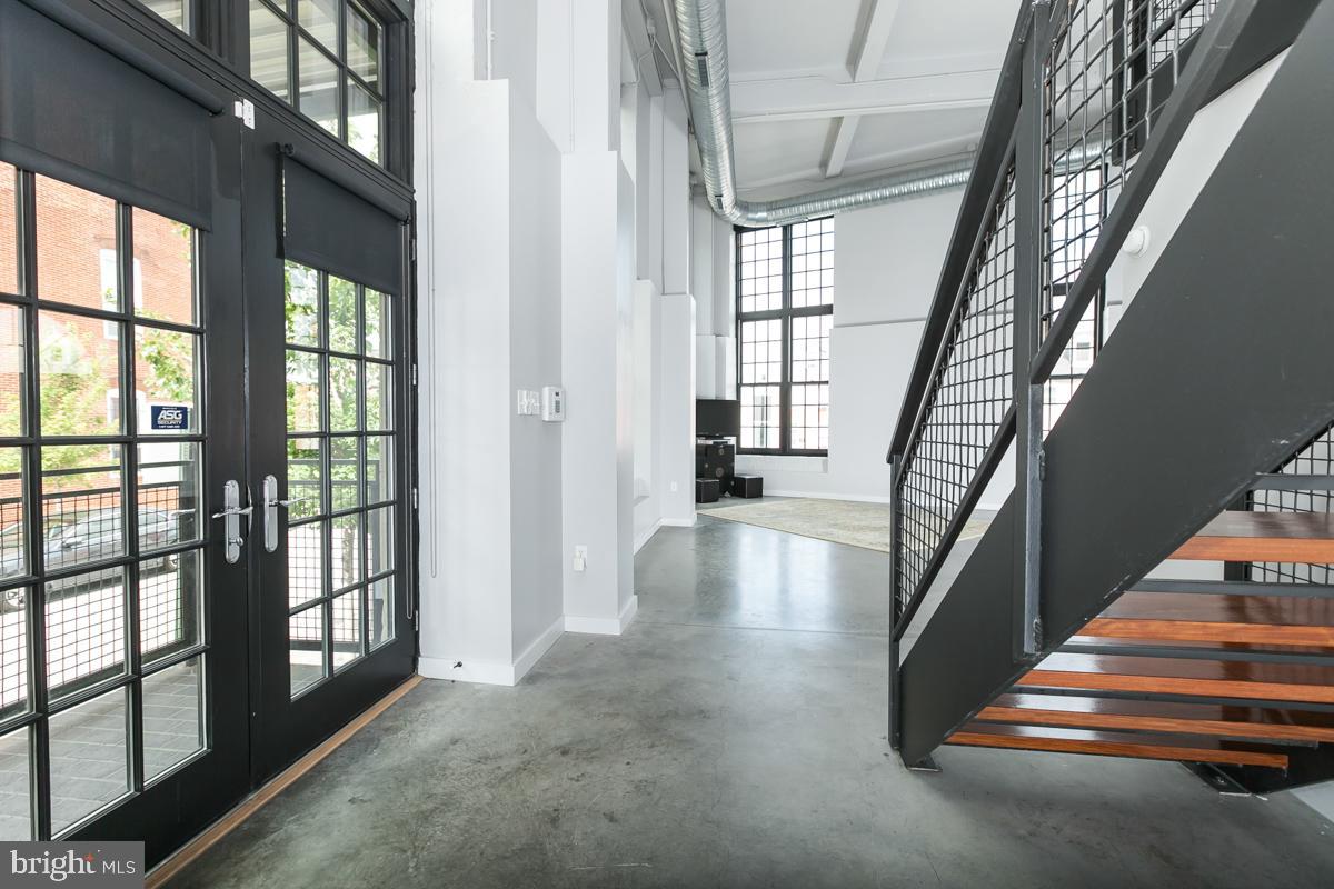 LITTLE ITALY - Residential