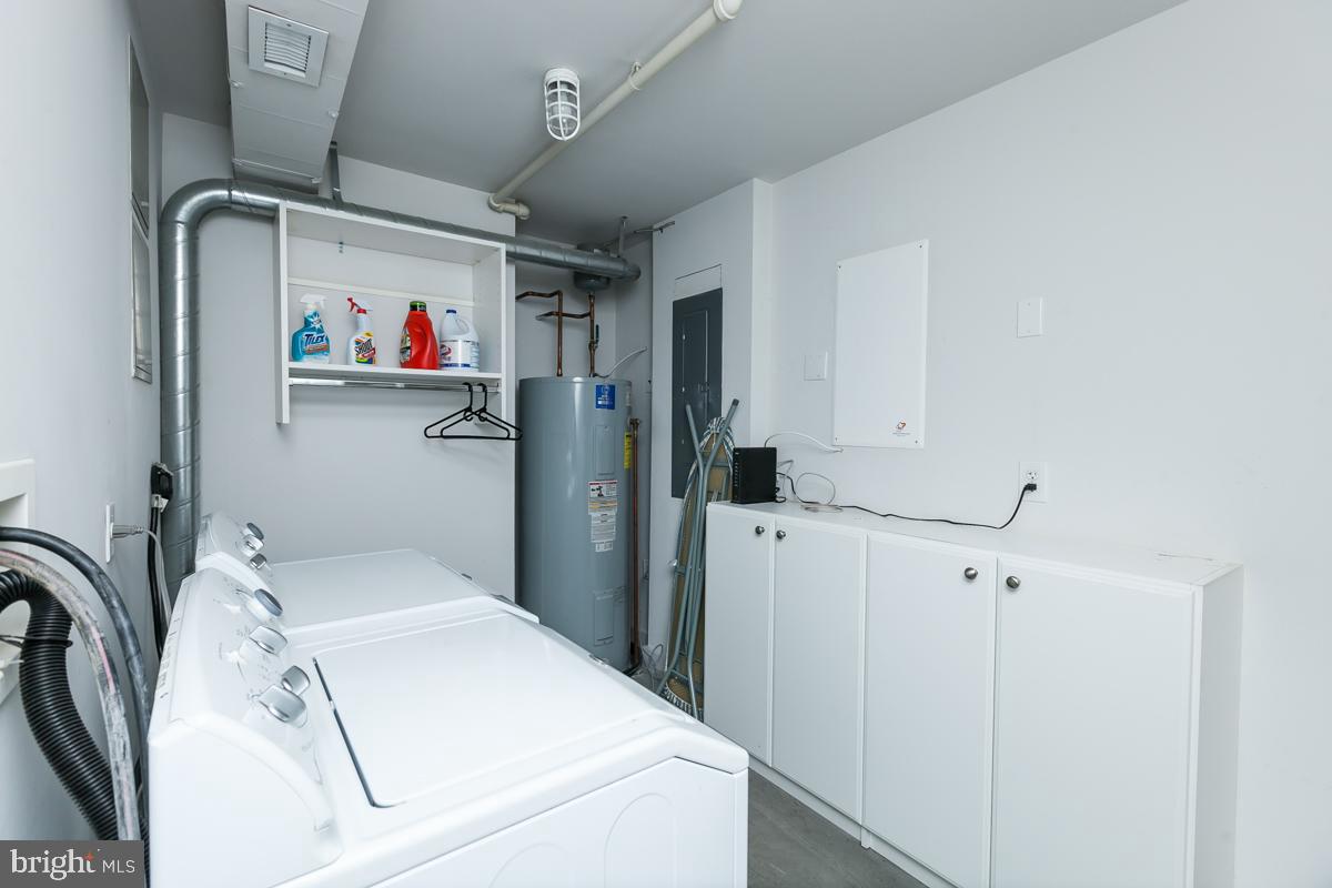 LITTLE ITALY - Residential