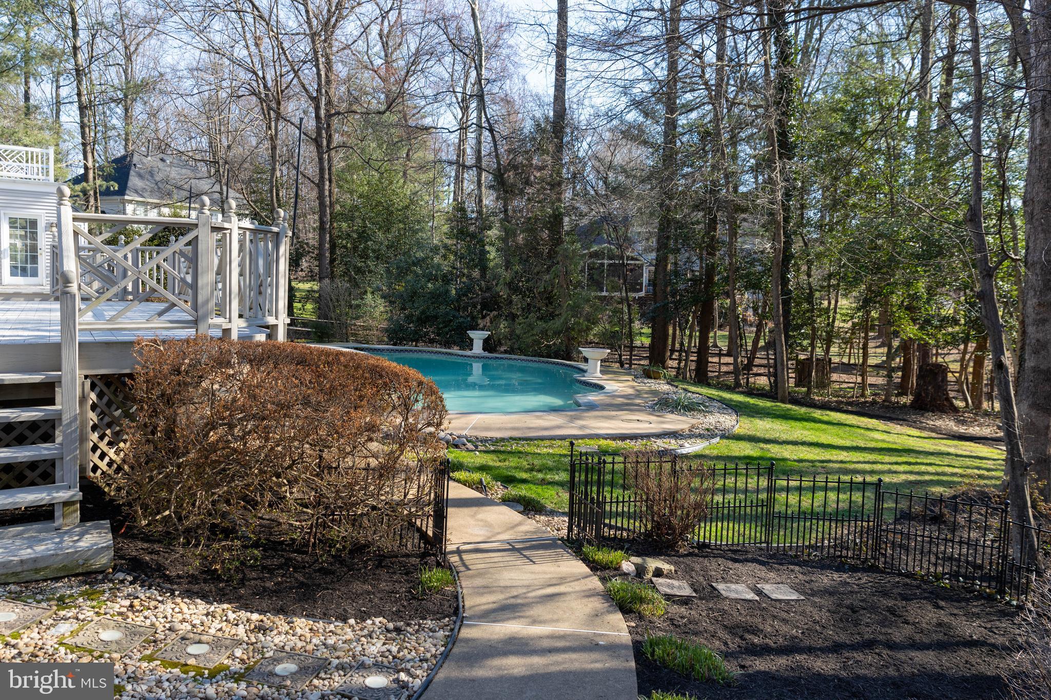 SOUTH RUN - Residential