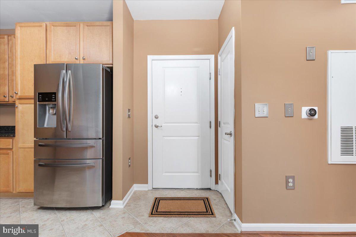 2655 PROSPERITY AVENUE 102