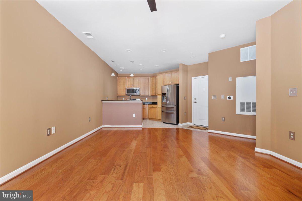 HALSTEAD AT THE METRO - Residential