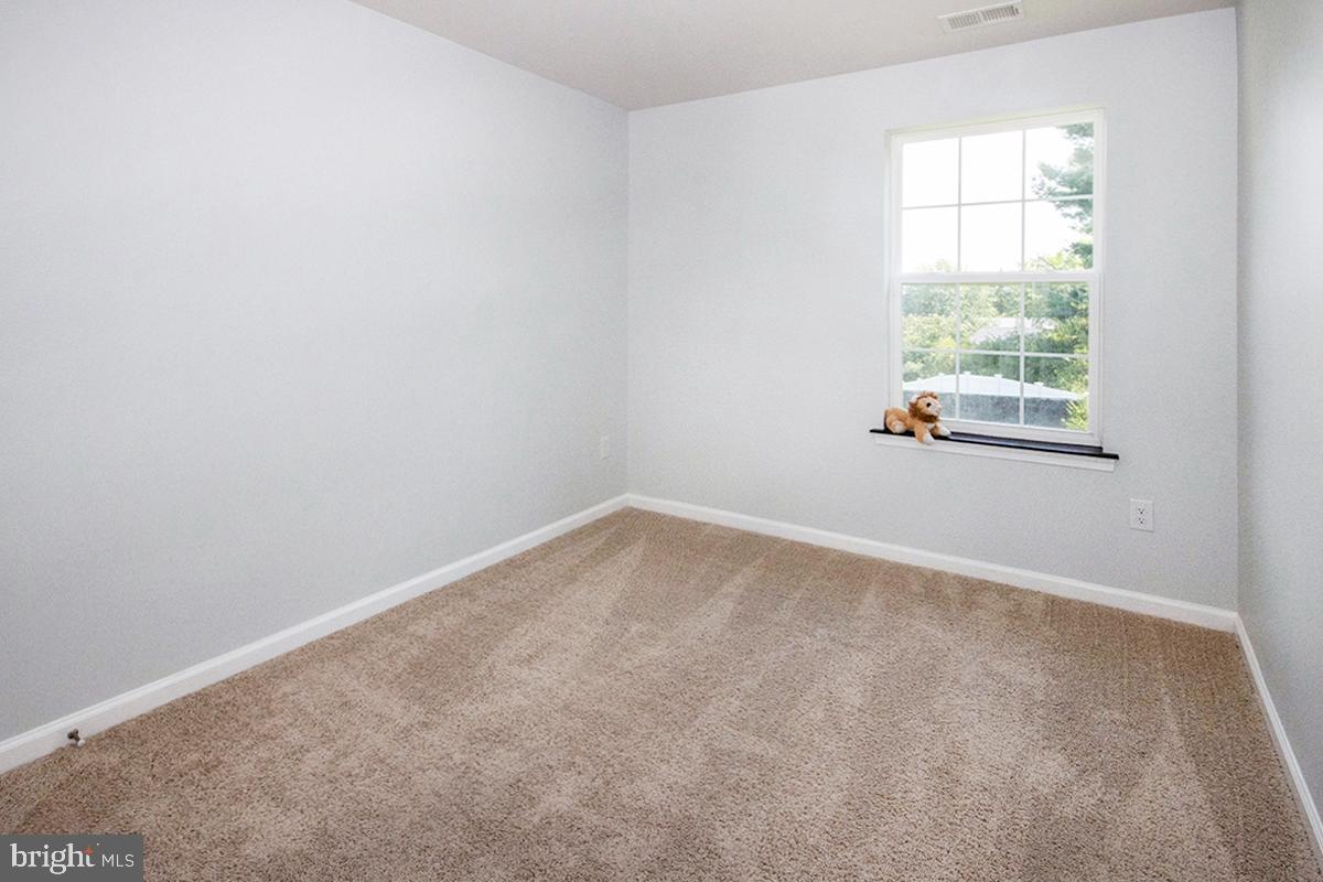 THE CARRIAGE HOMES AT SICKLER COURT - Residential