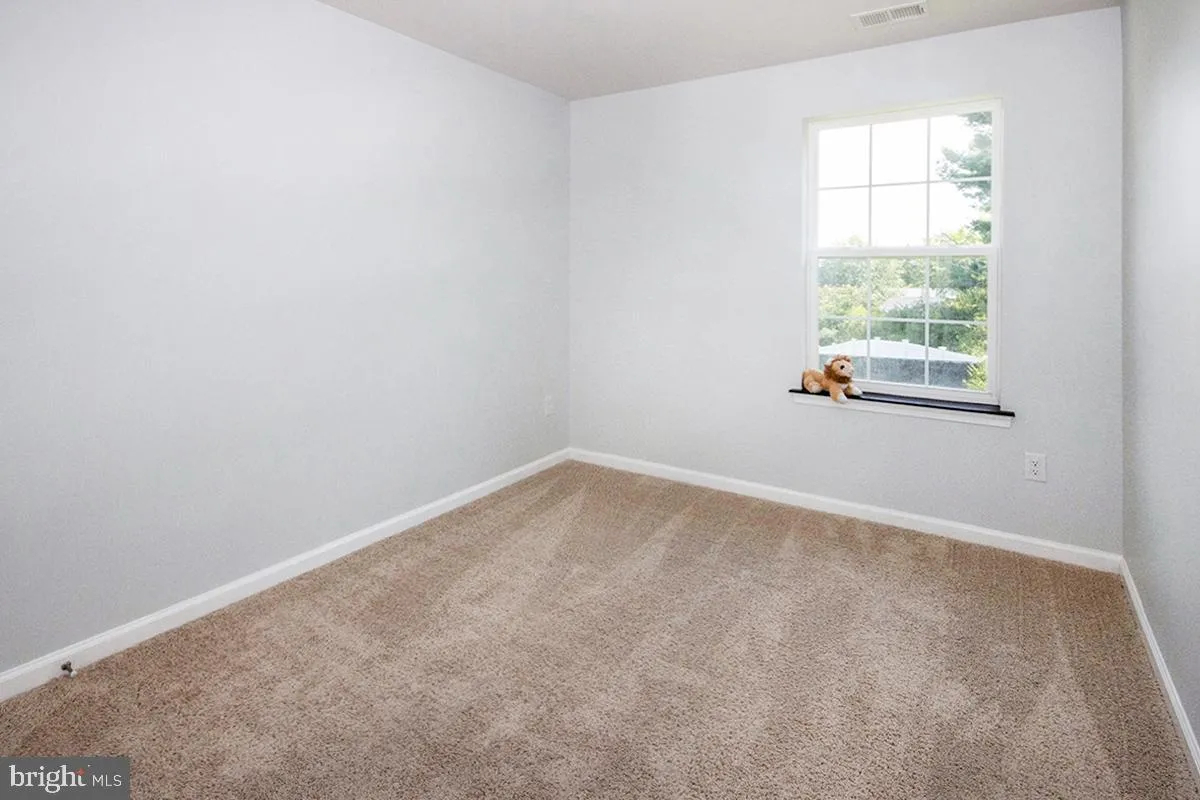 Sicklerville, New Jersey 08081, United States, 3 Bedrooms Bedrooms, ,3 BathroomsBathrooms,Residential,Pending,48966