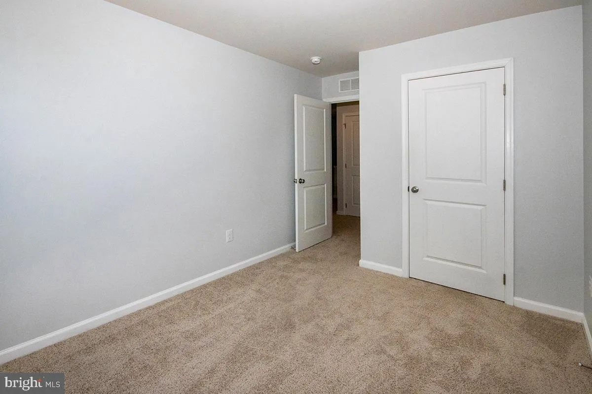 Sicklerville, New Jersey 08081, United States, 3 Bedrooms Bedrooms, ,3 BathroomsBathrooms,Residential,Pending,48966