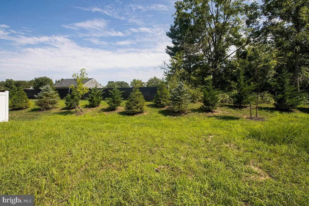 Sicklerville, New Jersey 08081, United States, 3 Bedrooms Bedrooms, ,3 BathroomsBathrooms,Residential,Pending,48966