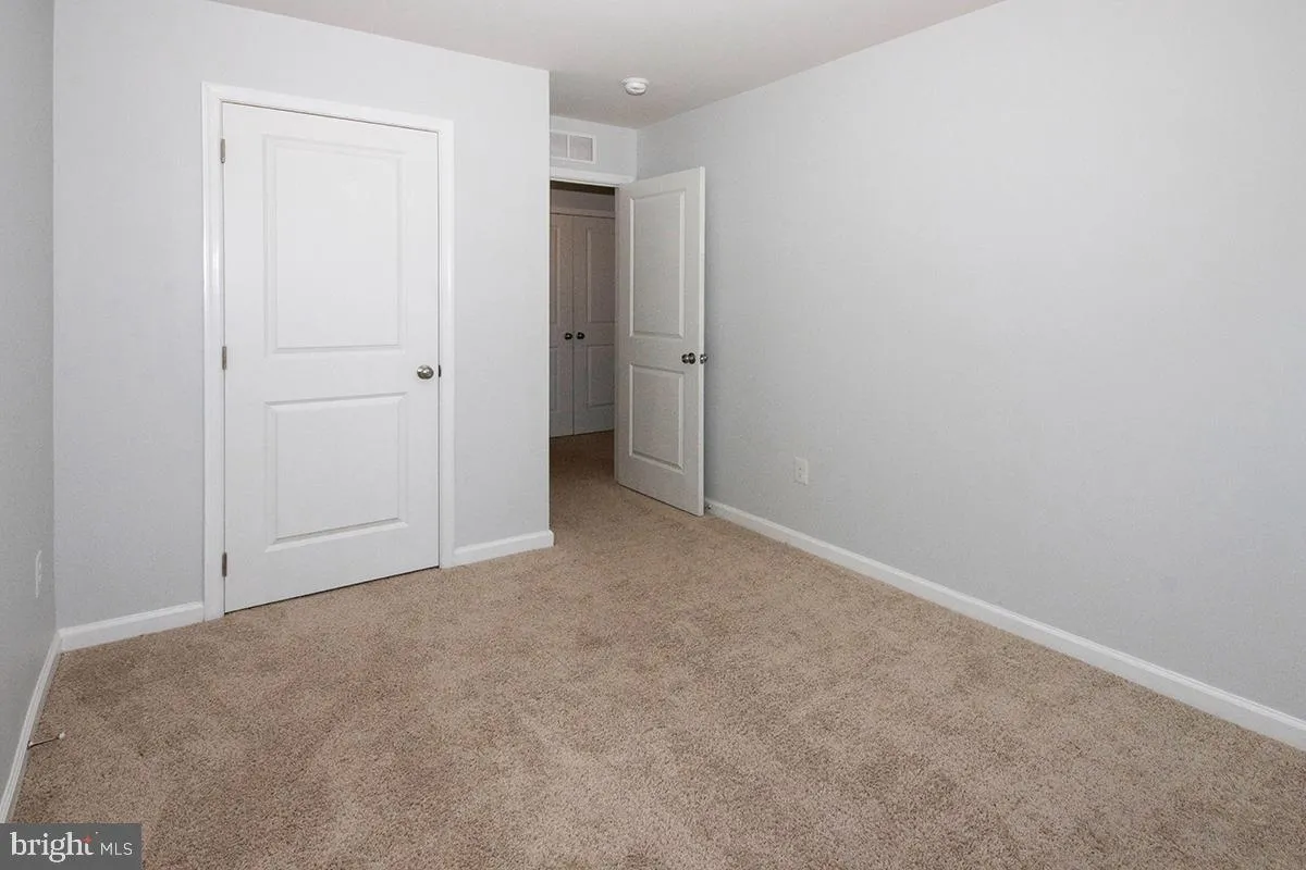 Sicklerville, New Jersey 08081, United States, 3 Bedrooms Bedrooms, ,3 BathroomsBathrooms,Residential,Pending,48966