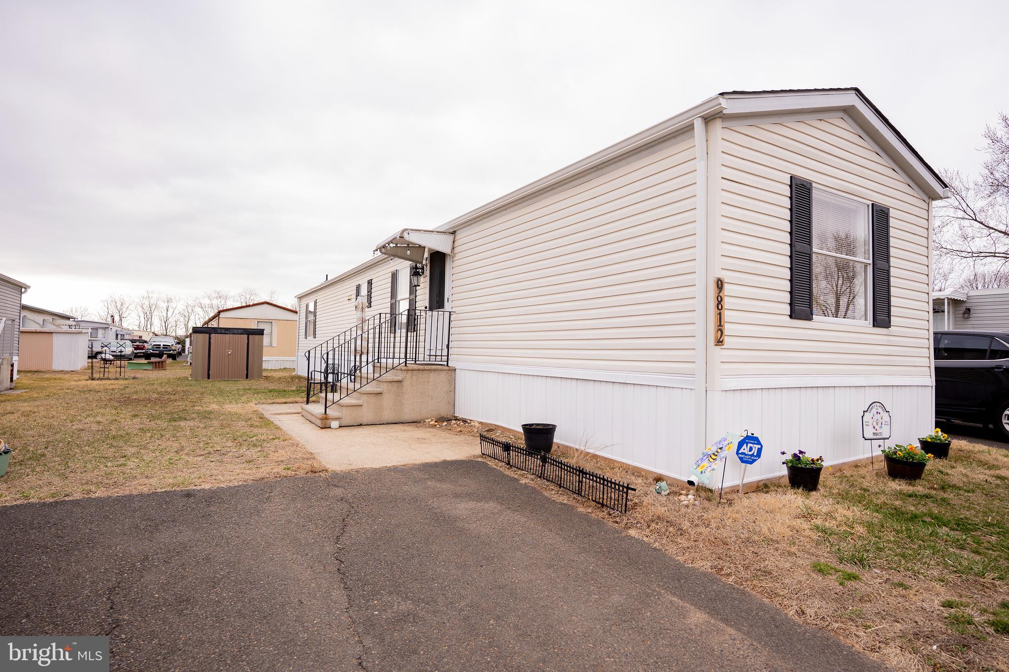 PENNWOOD CROSSING - Residential