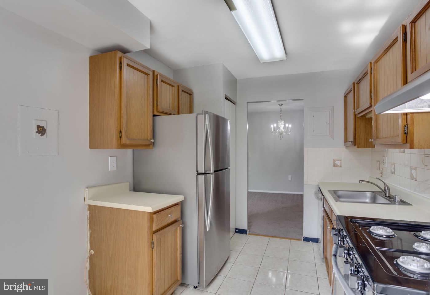 VALLEY PARK - Residential Lease