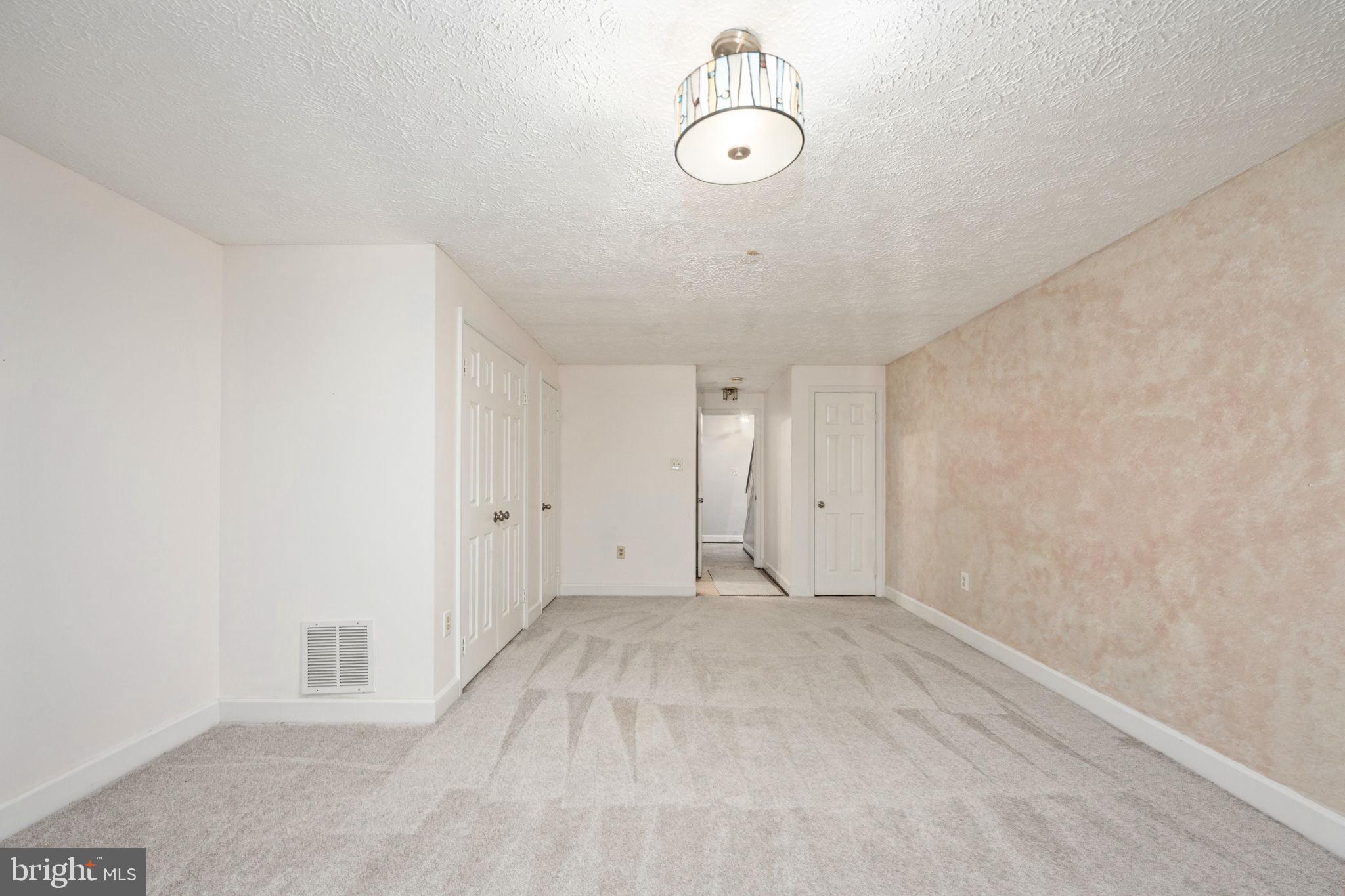 TACKETTS MILL - Residential Lease