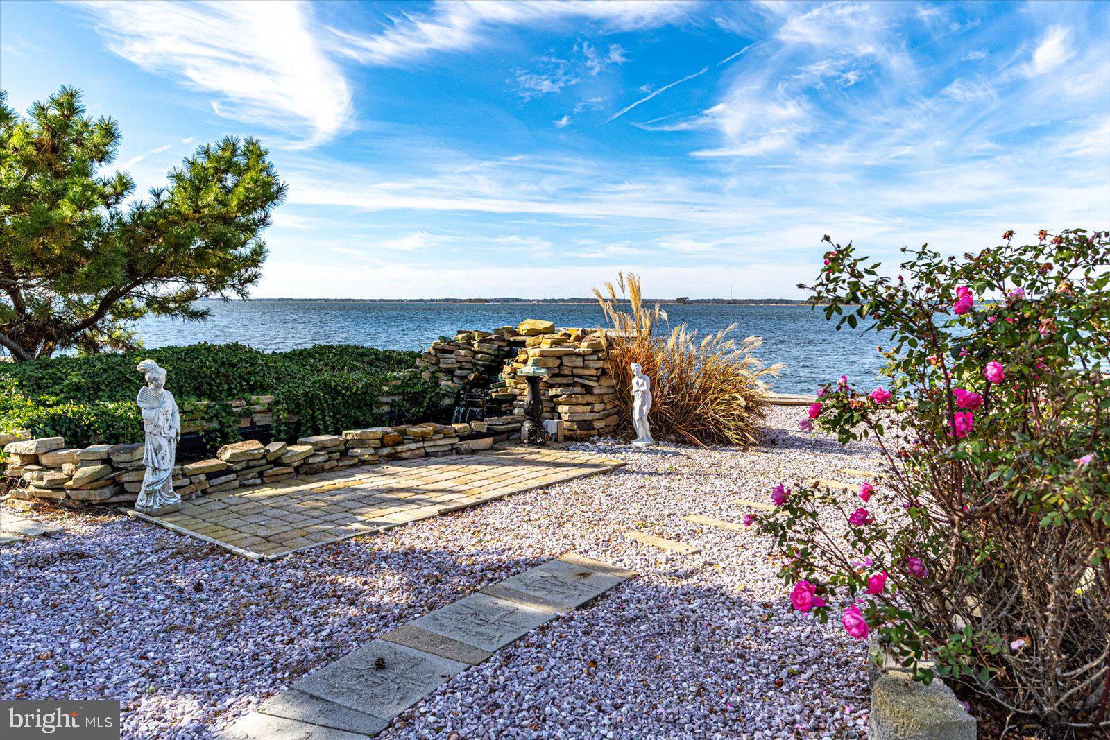 MONTEGO BAY - Residential