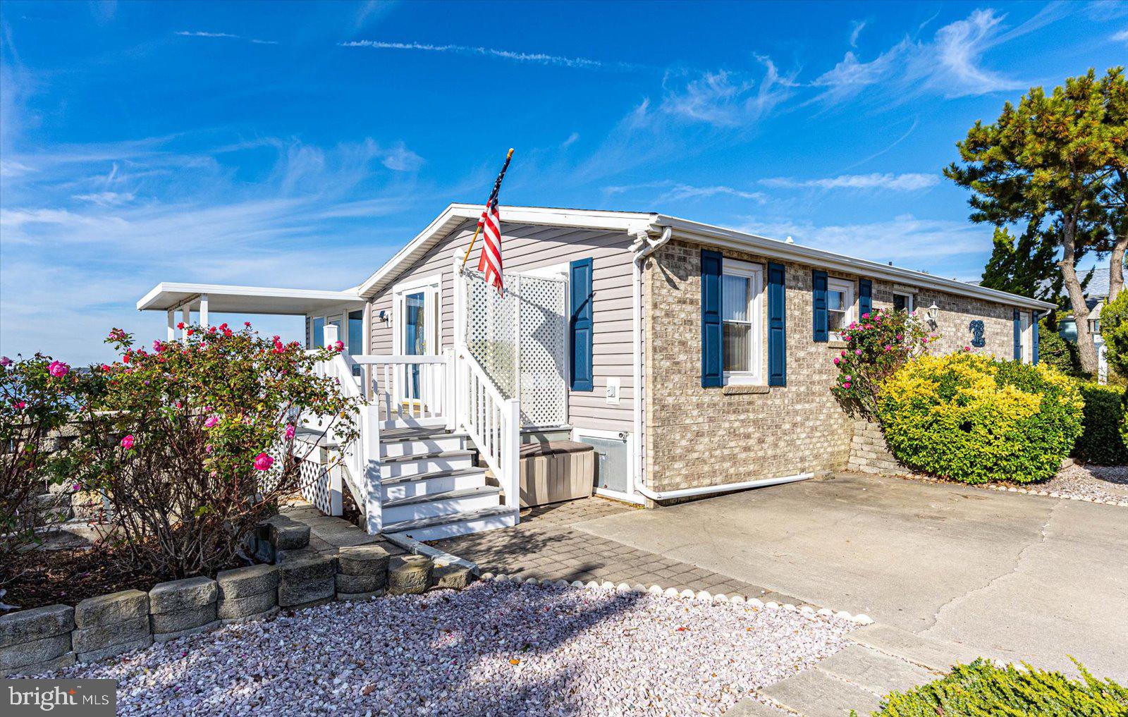 MONTEGO BAY - Residential