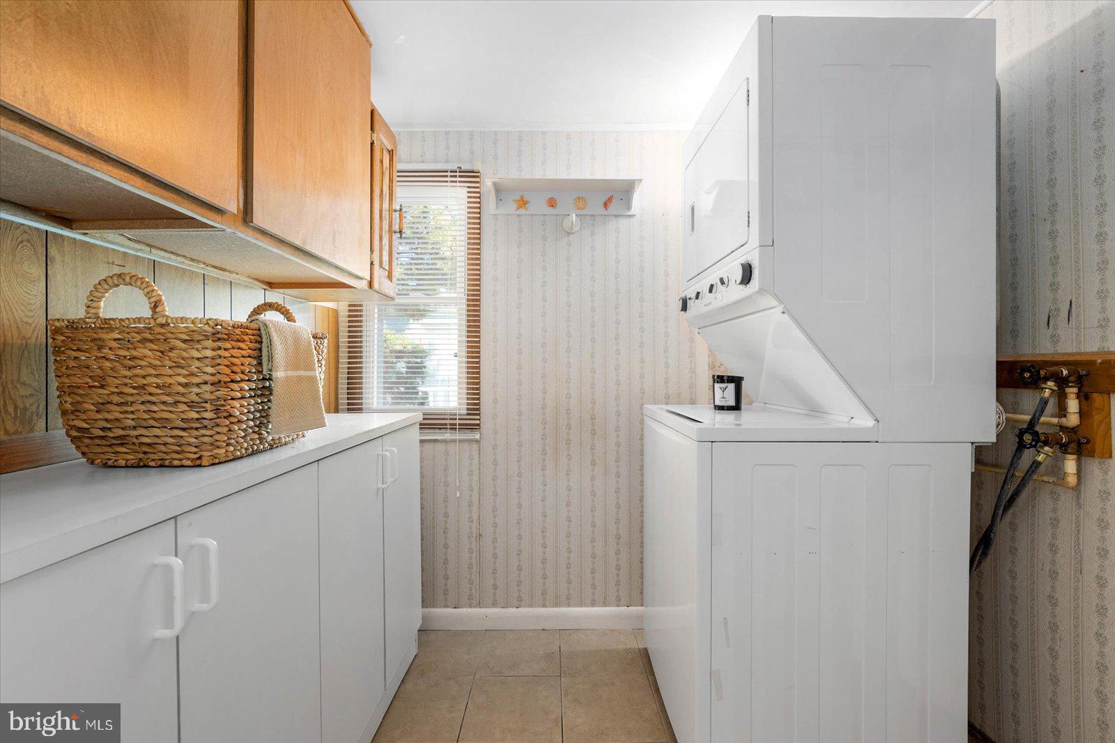 MONTEGO BAY - Residential