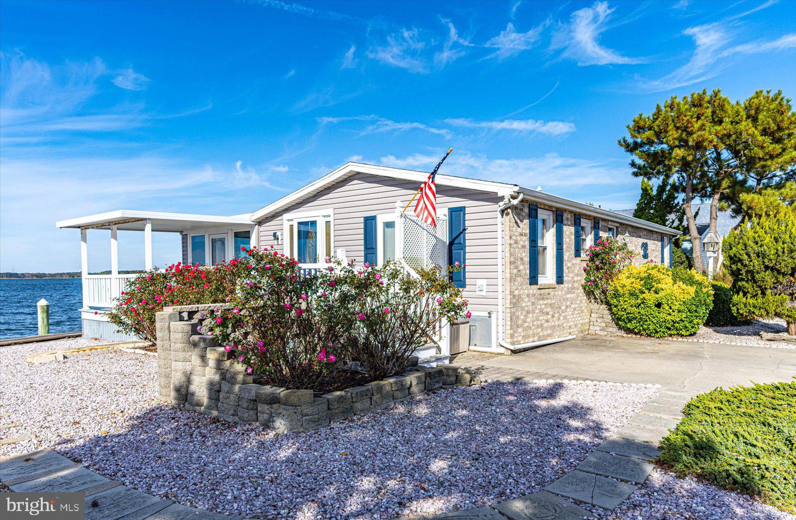 MONTEGO BAY - Residential