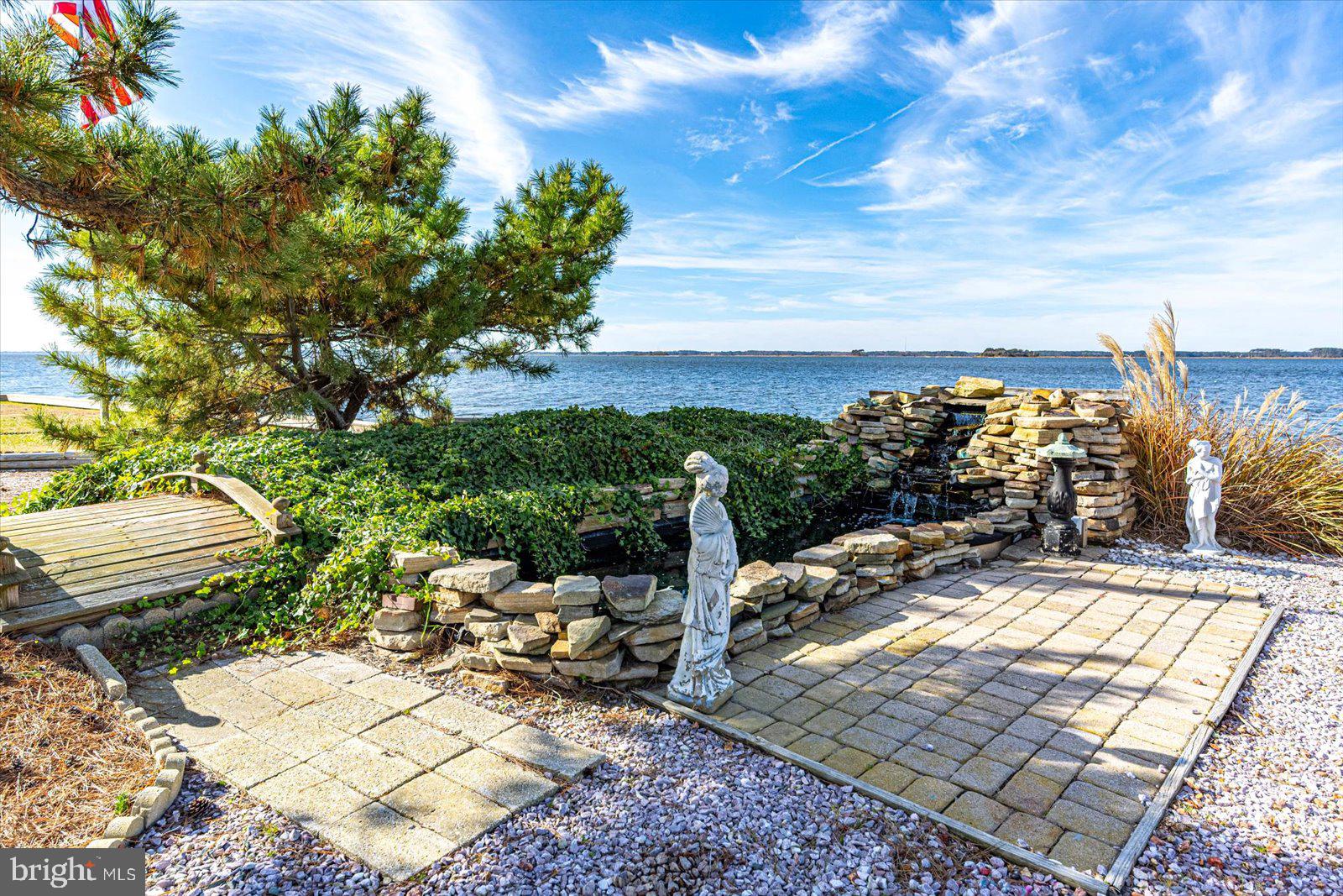 MONTEGO BAY - Residential