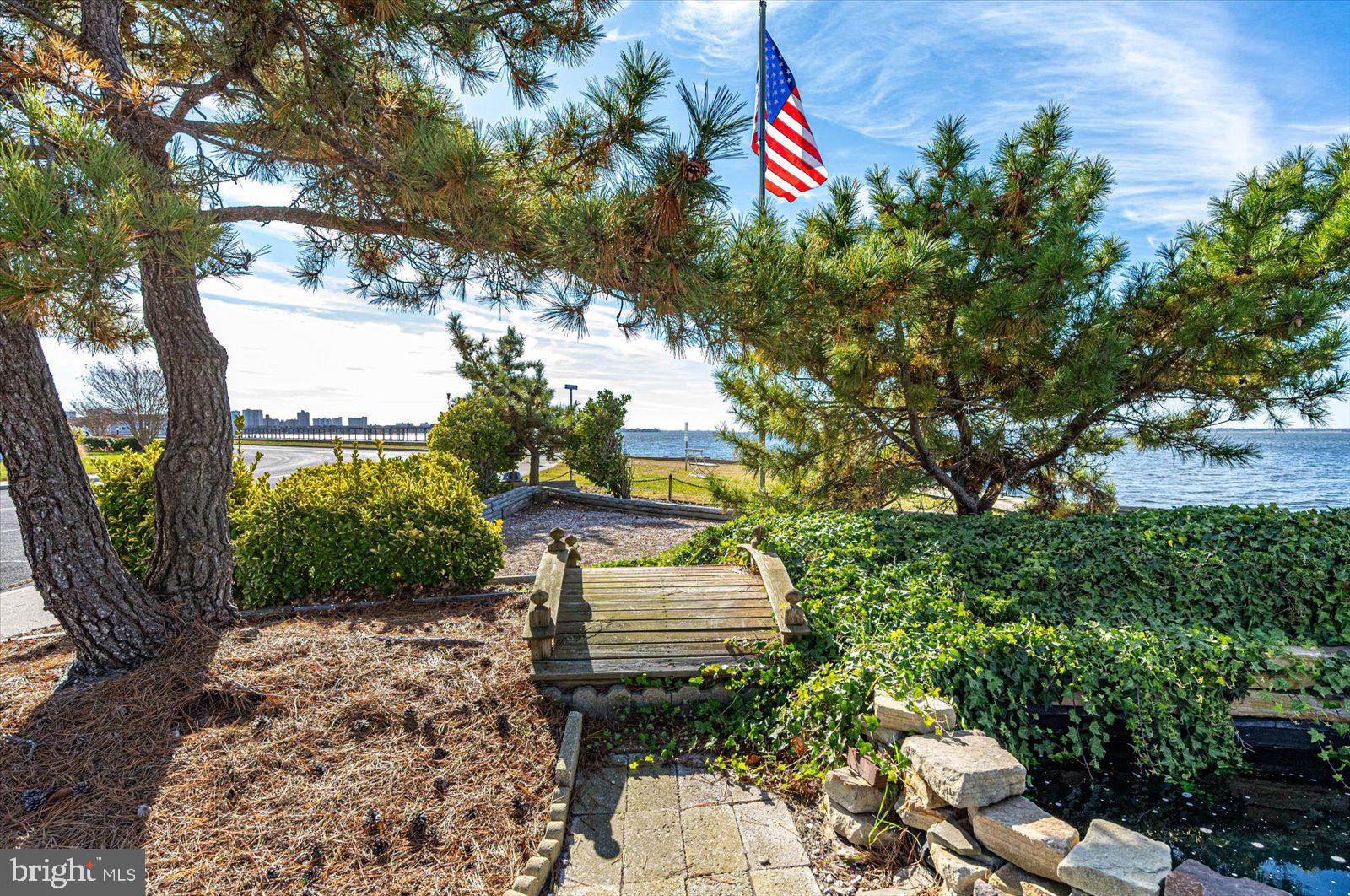 MONTEGO BAY - Residential