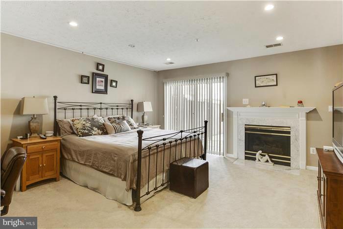 PINEY ORCHARD - Residential