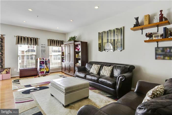 PINEY ORCHARD - Residential