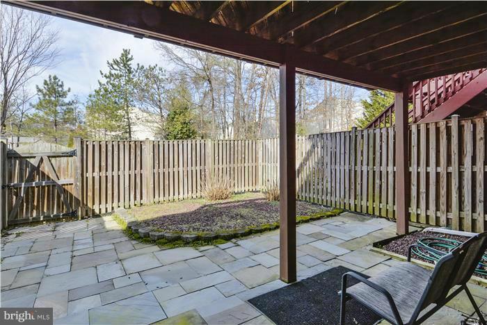 PINEY ORCHARD - Residential