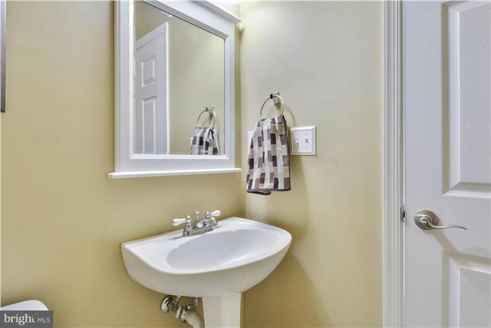 PINEY ORCHARD - Residential