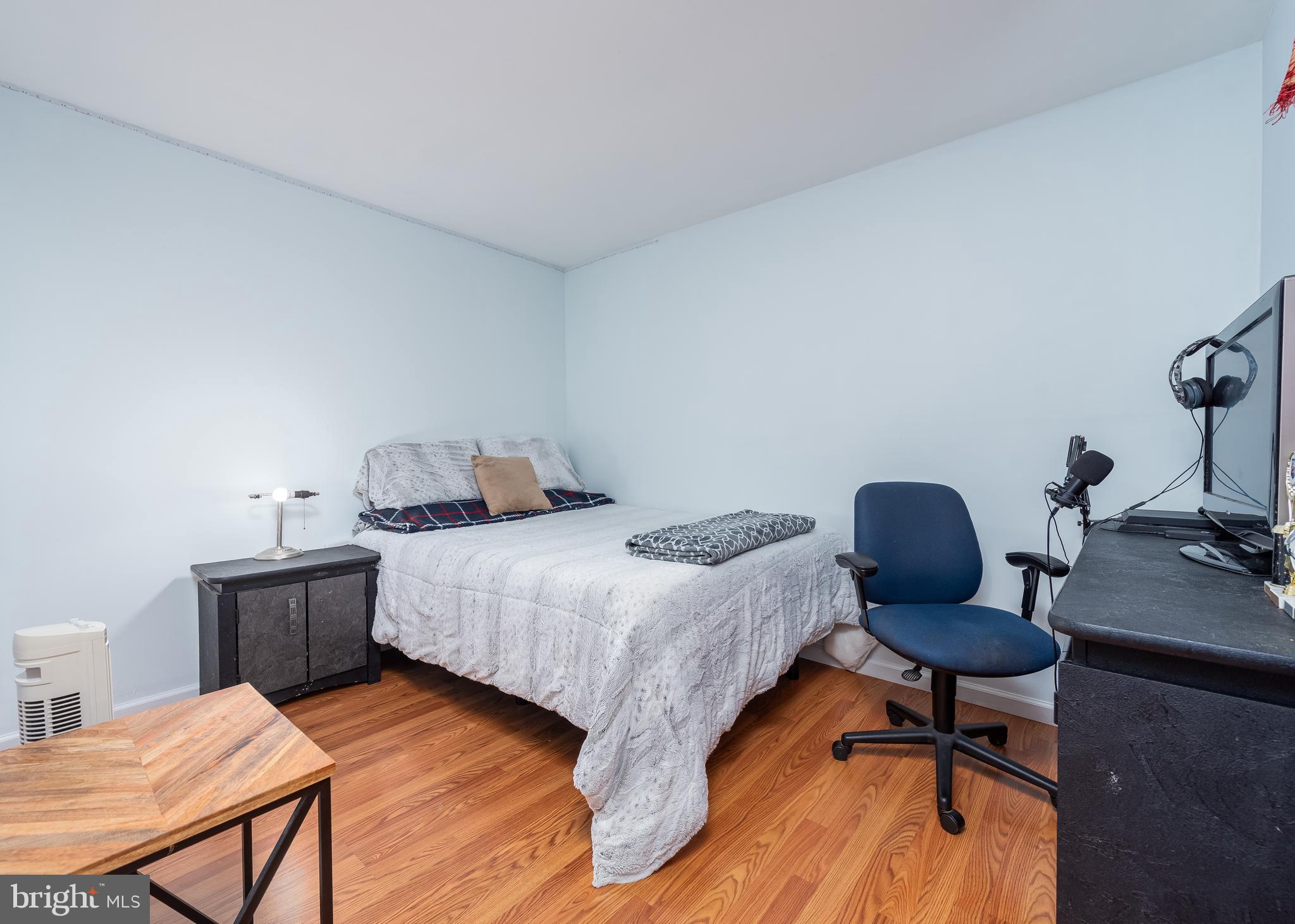 NEWPORT ESTATES - Residential