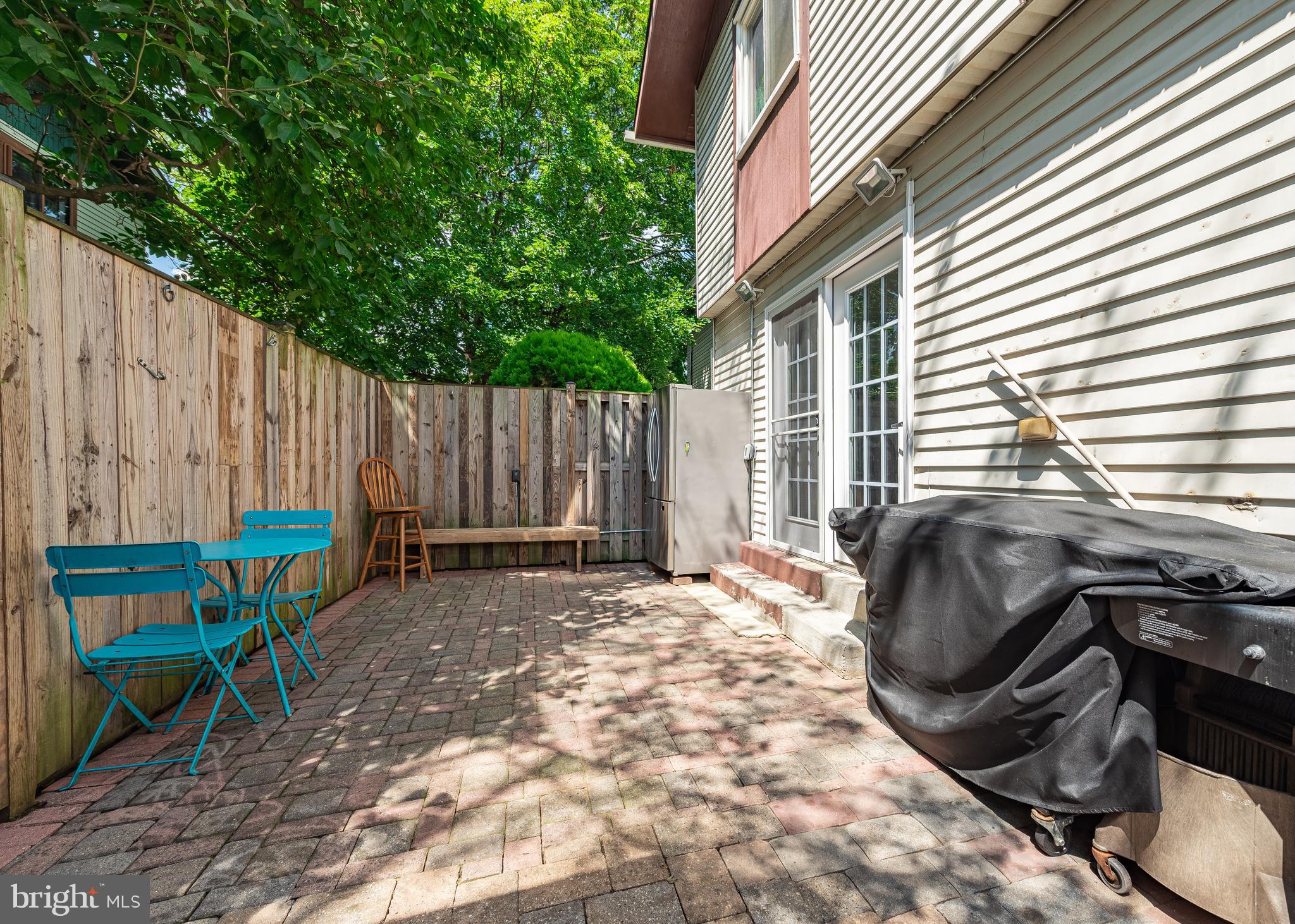 NEWPORT ESTATES - Residential