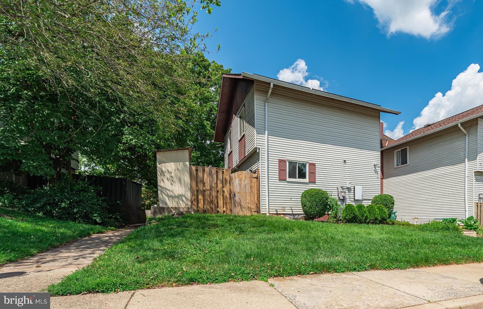 NEWPORT ESTATES - Residential