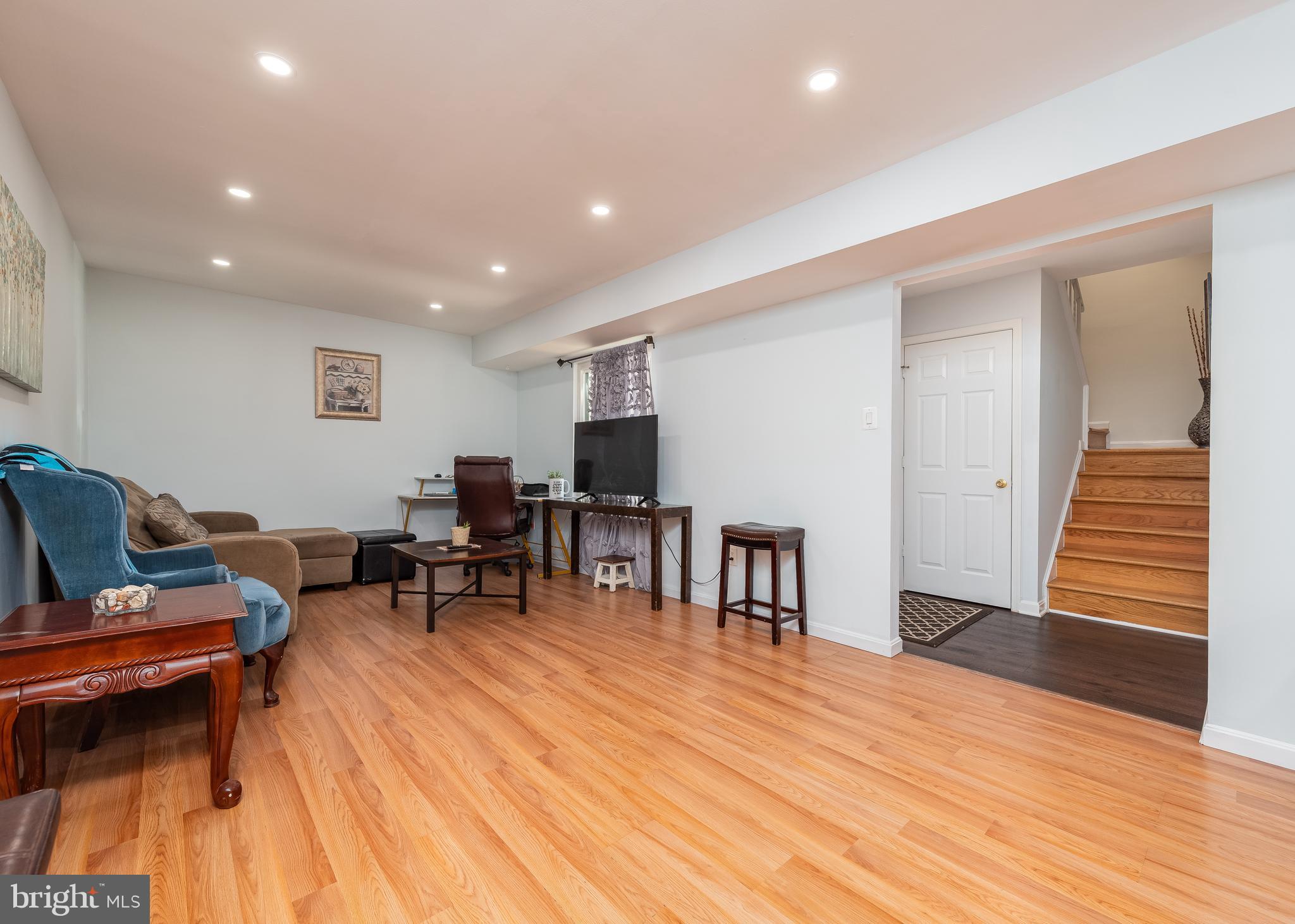 NEWPORT ESTATES - Residential