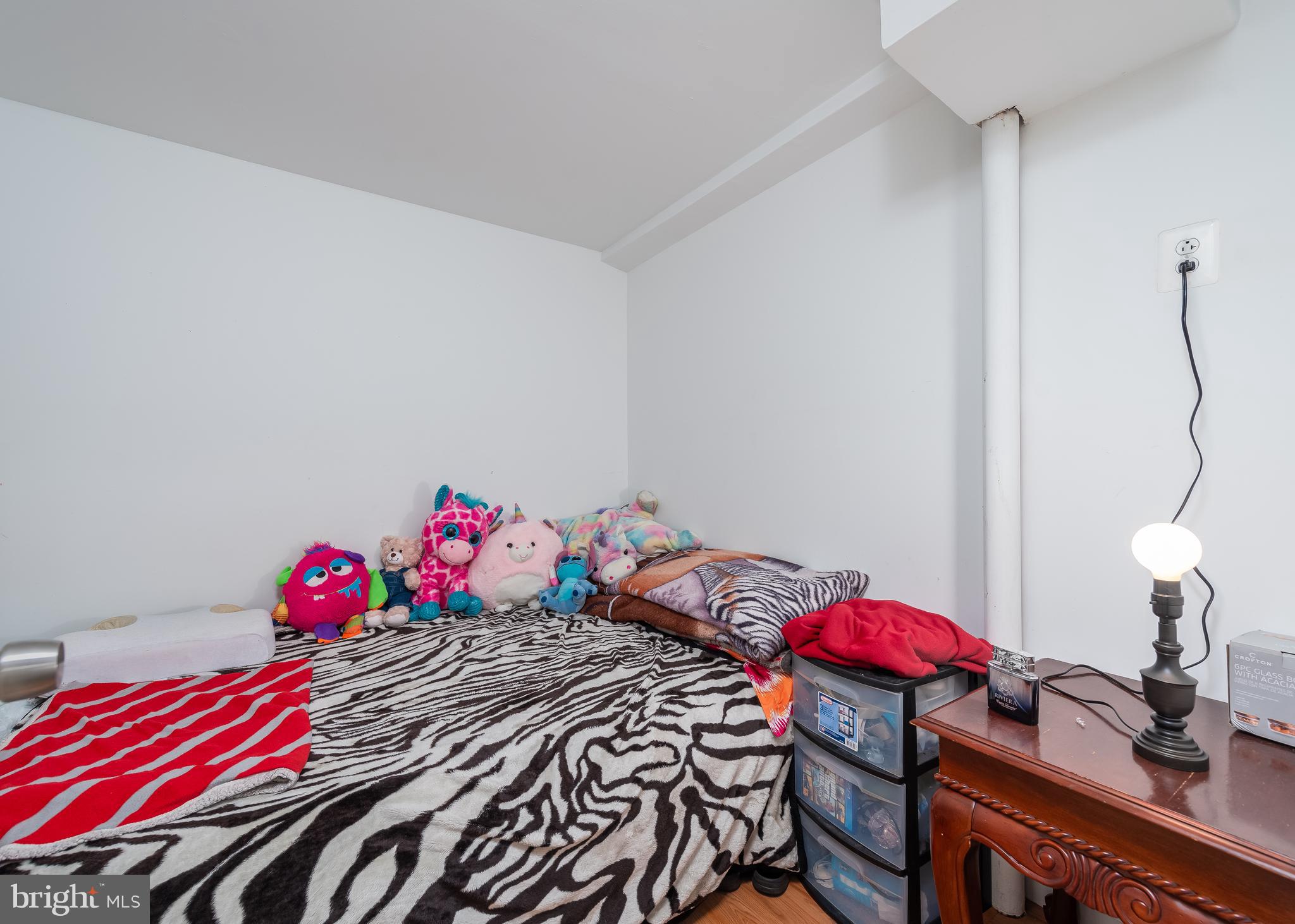 NEWPORT ESTATES - Residential