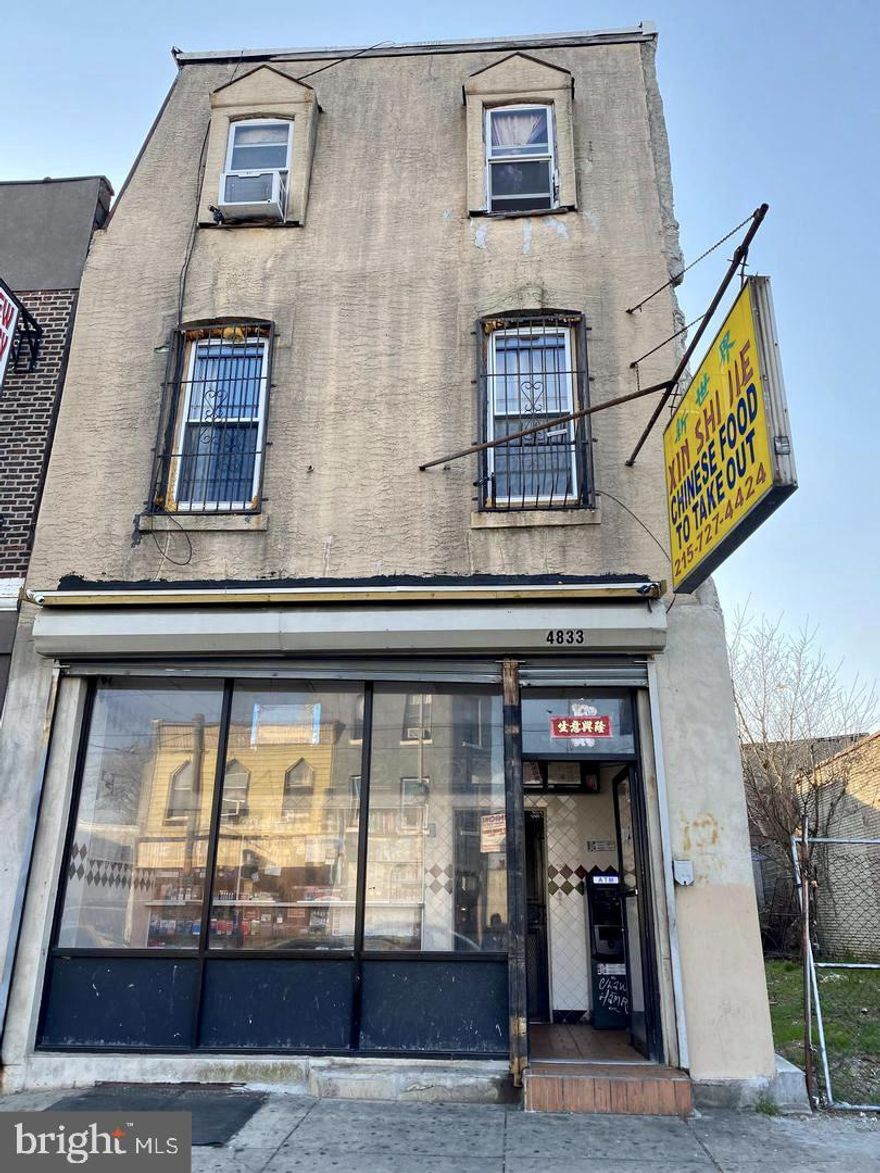 Investor Alert in University city!!  New developments are around the neighborhood. This building has three floors. Chinese take-out restaurant is on the 1st floor. The tenant will move out after the sale. The 2nd floor and 3rd floor are apartments.  Sell as is. The  property need some fix up. The owner is not going to repair anything.