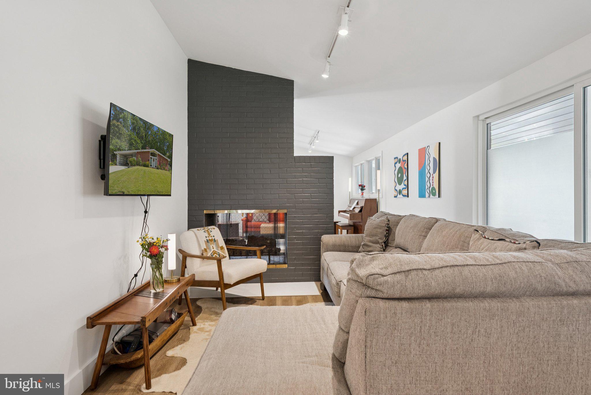 STRATFORD LANDING - Residential