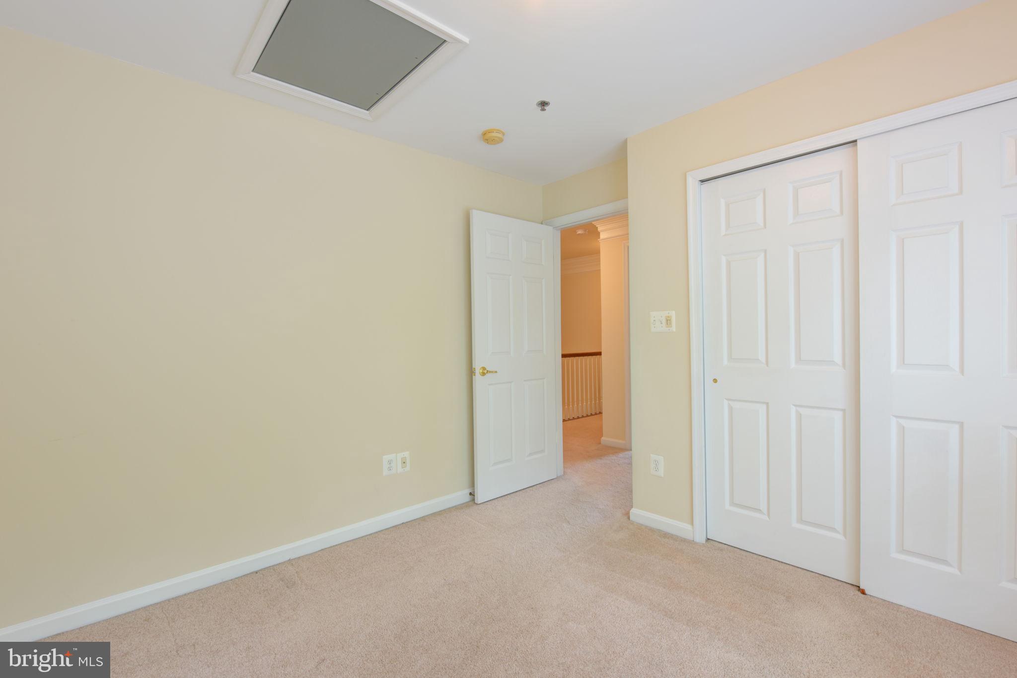 GROVETON - Residential