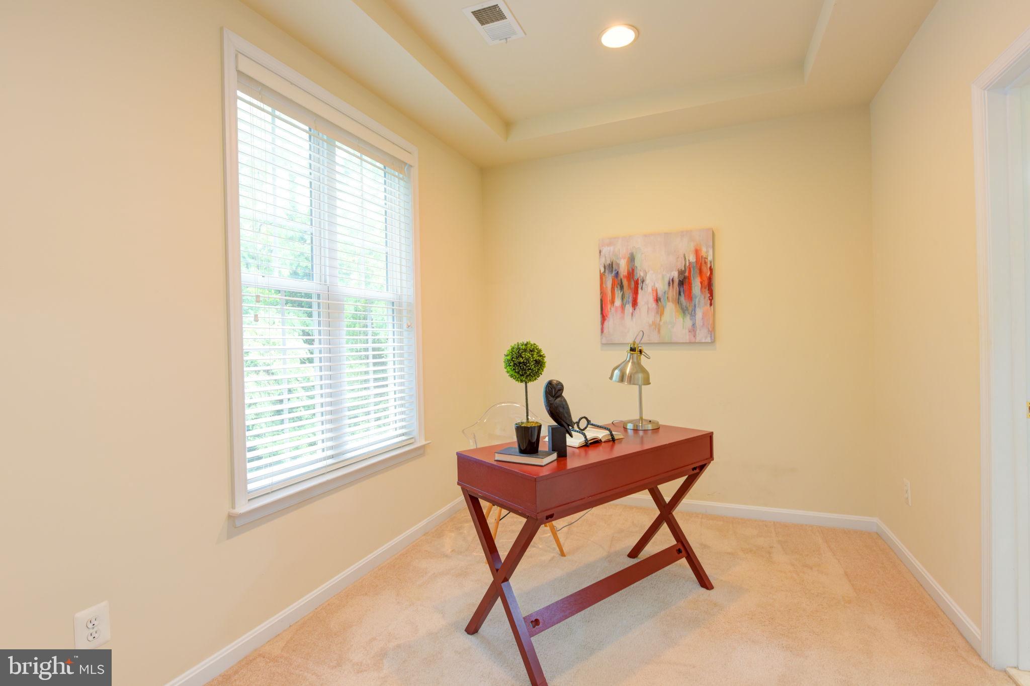 GROVETON - Residential