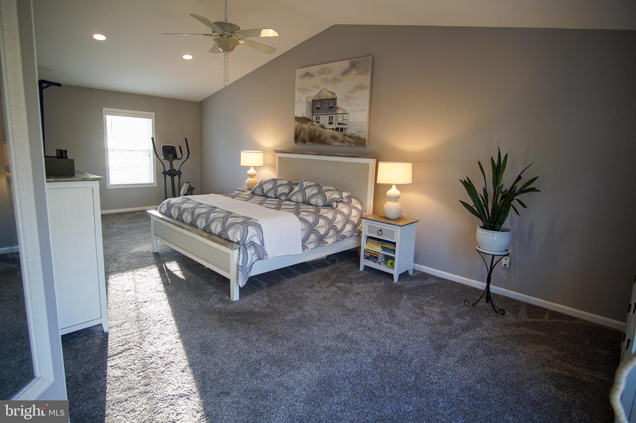 CLOVERFIELDS - Residential