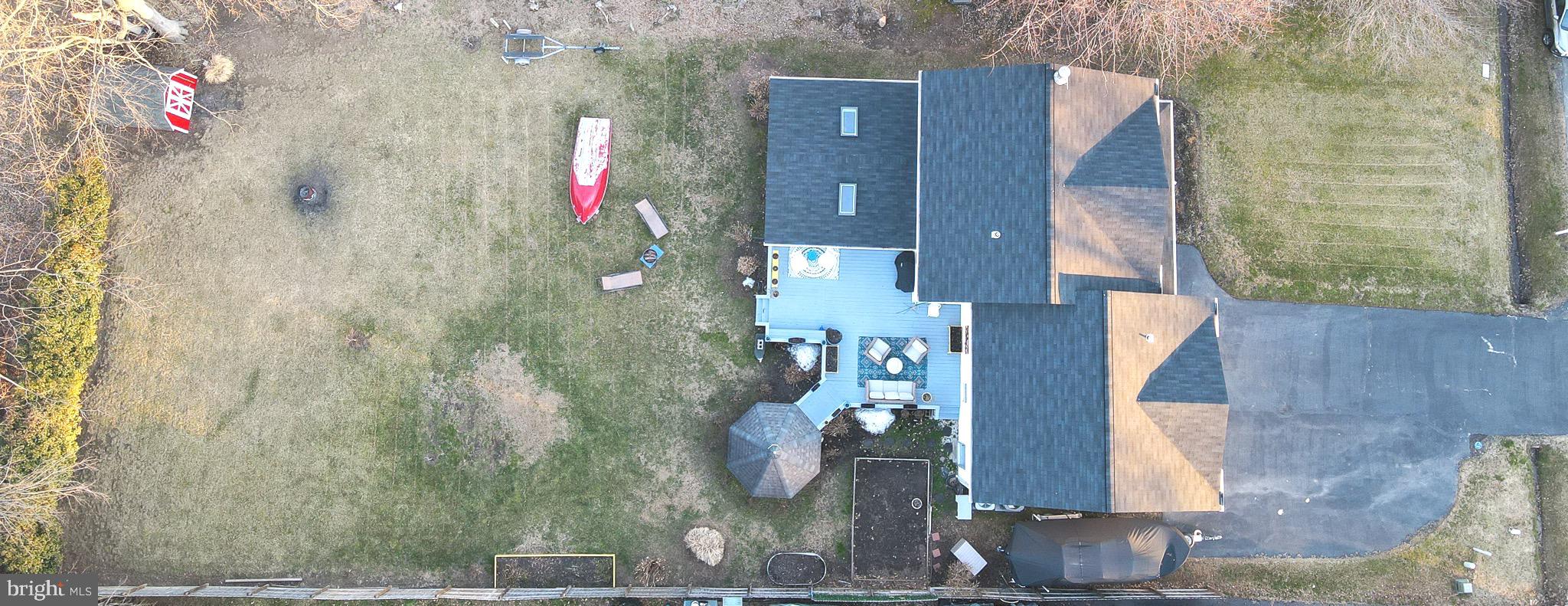 CLOVERFIELDS - Residential