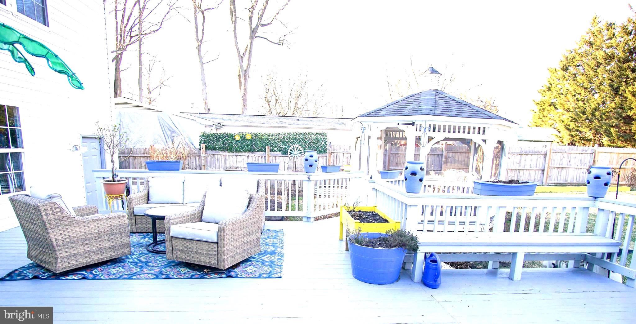 CLOVERFIELDS - Residential