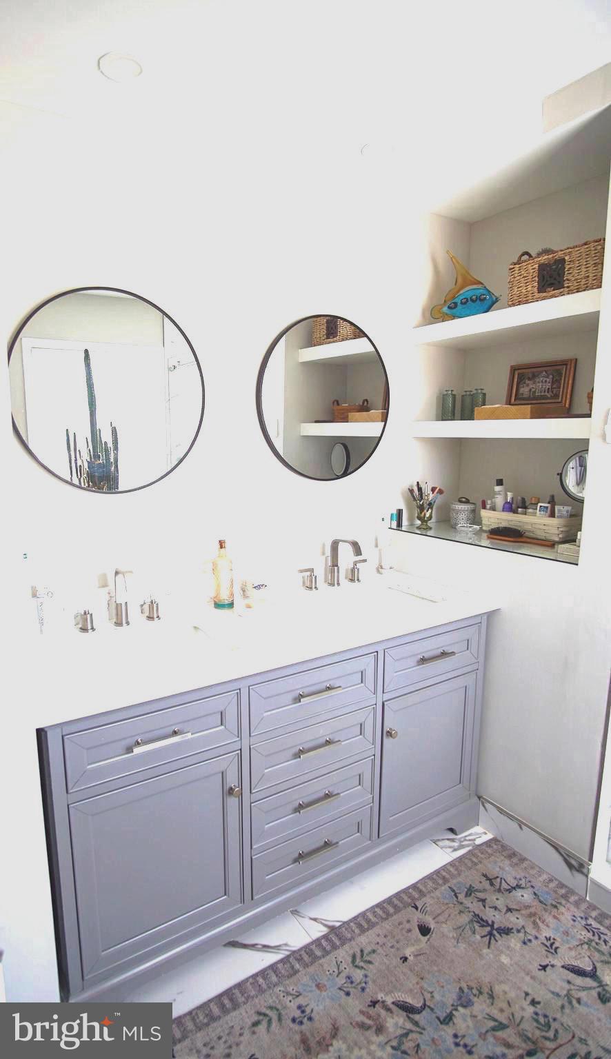 CLOVERFIELDS - Residential