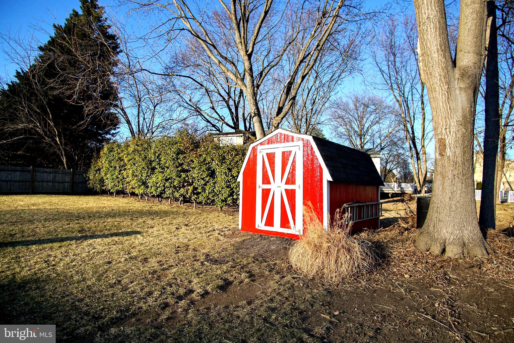 CLOVERFIELDS - Residential