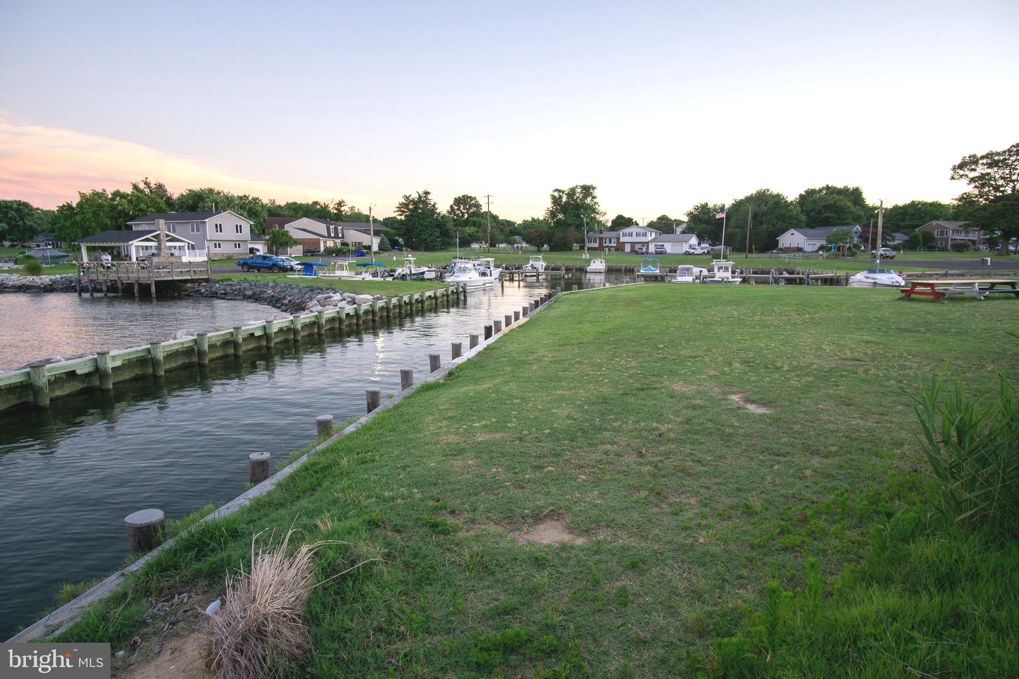 CLOVERFIELDS - Residential