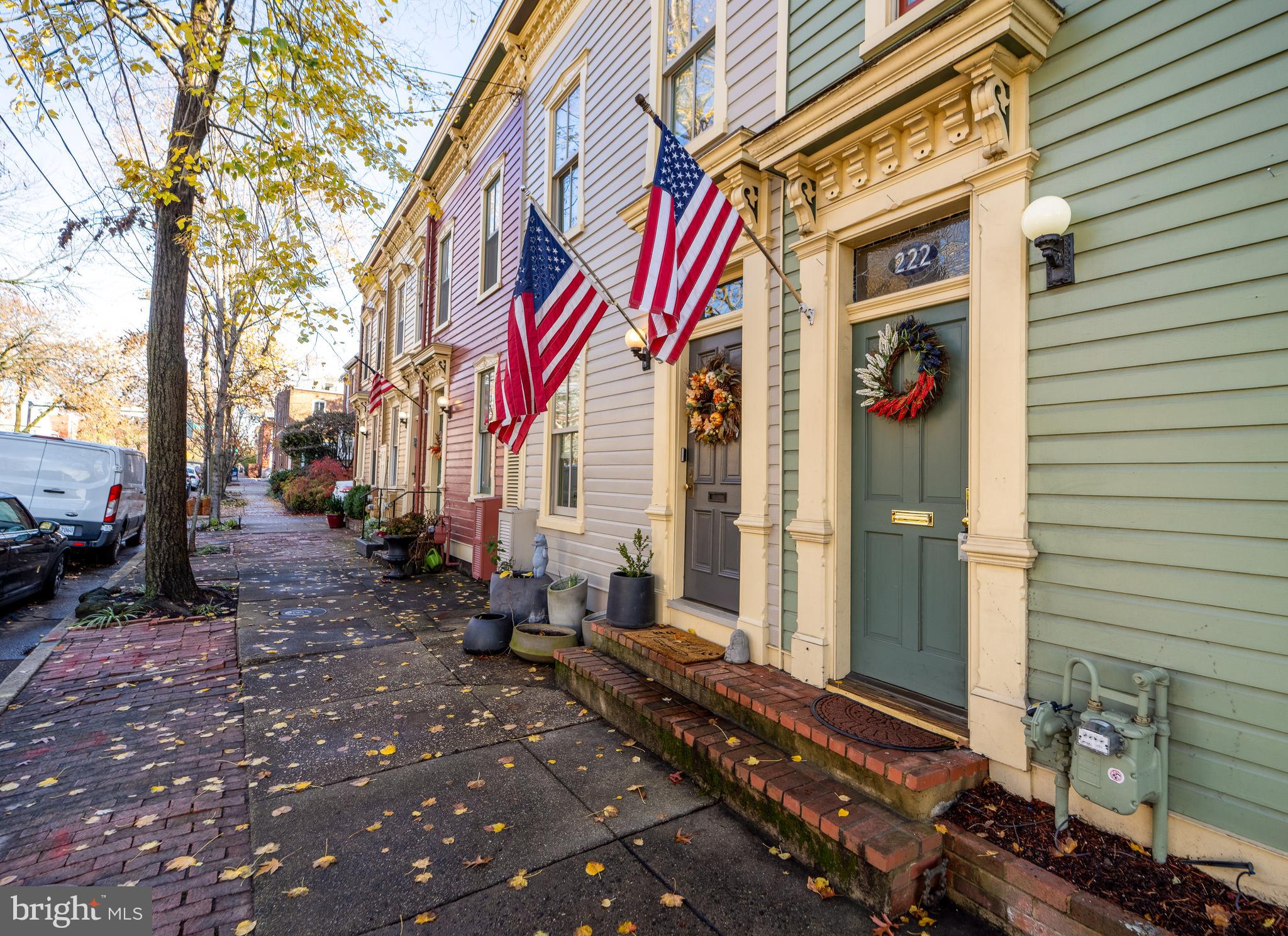 ALEXANDRIA - Residential Lease