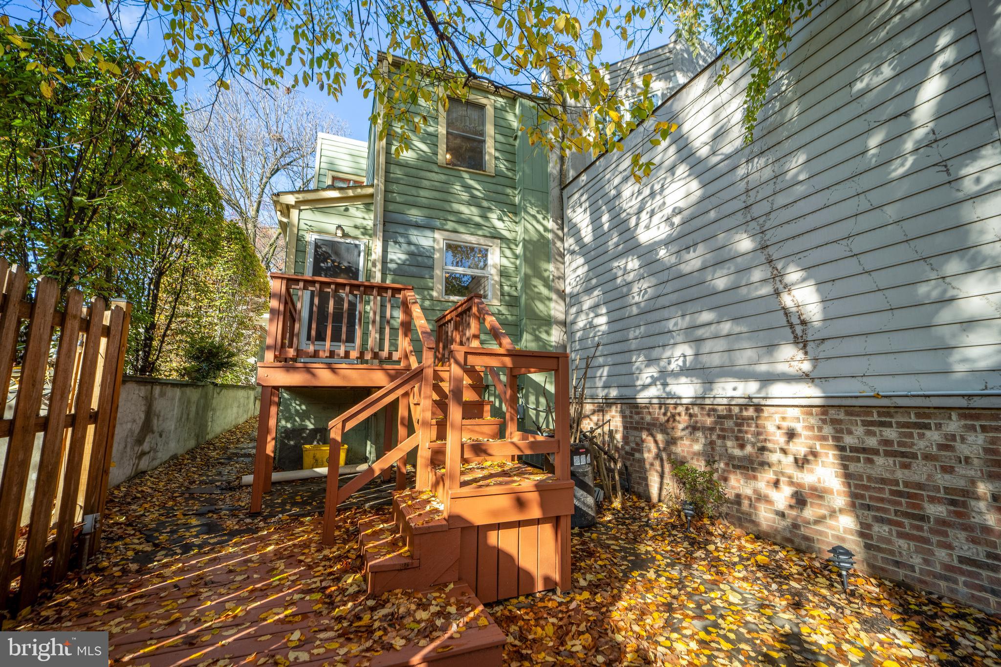 ALEXANDRIA - Residential Lease