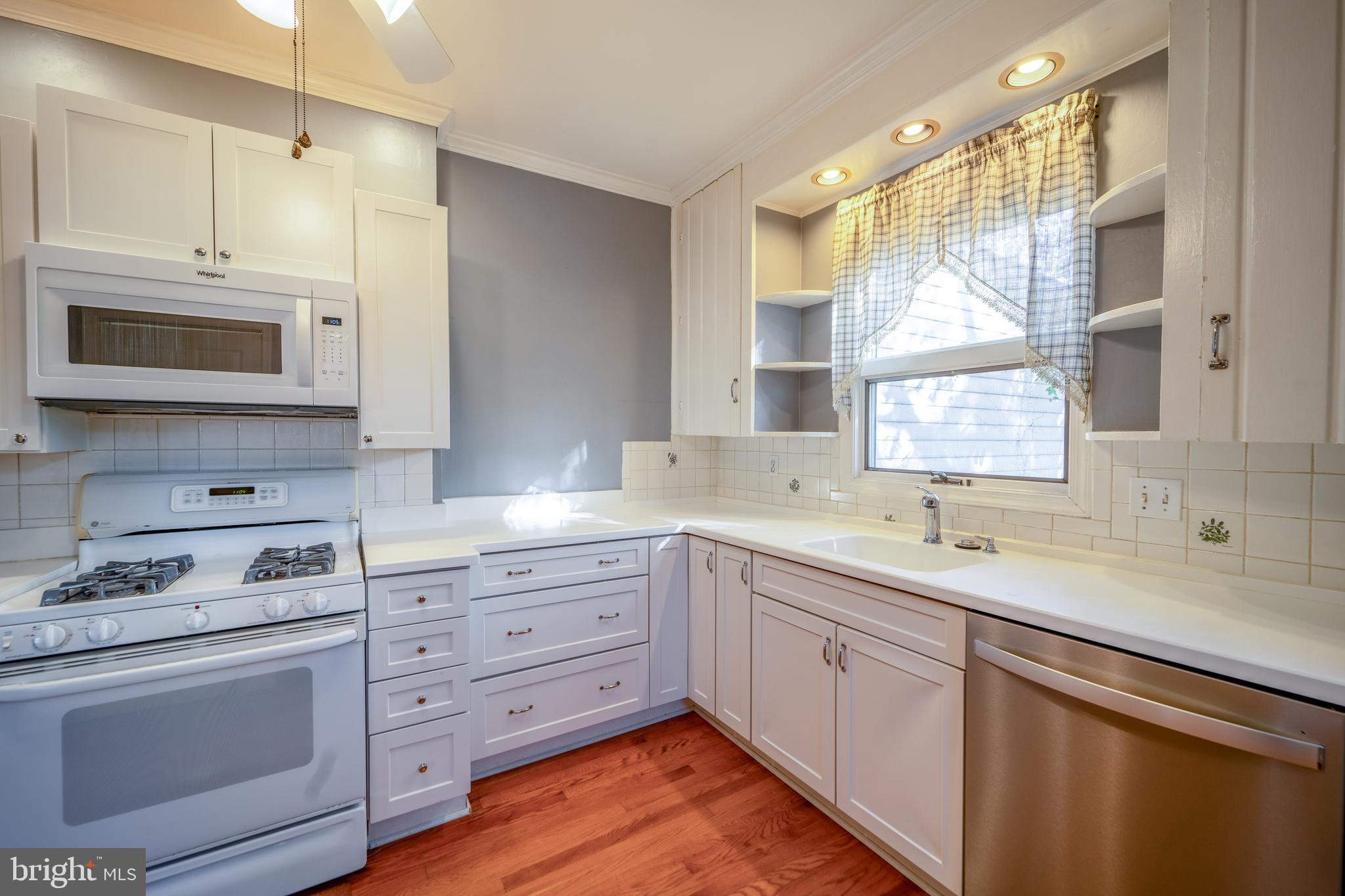 ALEXANDRIA - Residential Lease