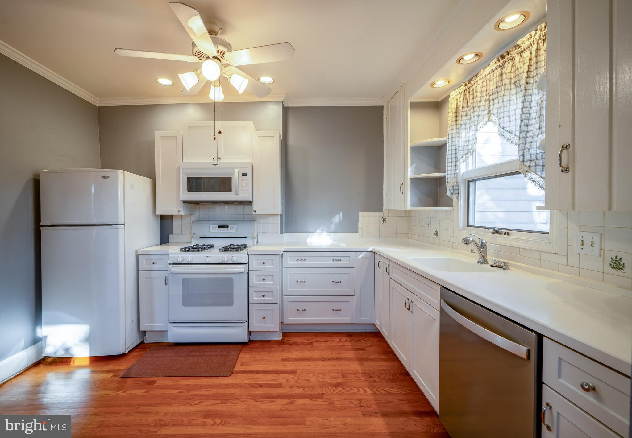 ALEXANDRIA - Residential Lease