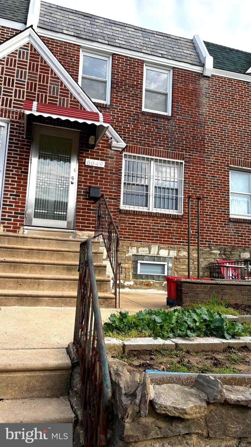 CASTOR GARDENS - Residential