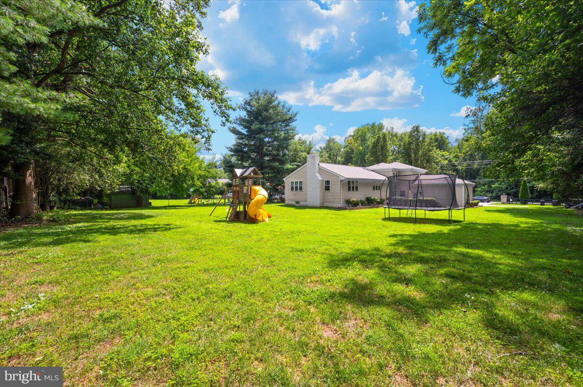 DEBUSK - Residential Lease