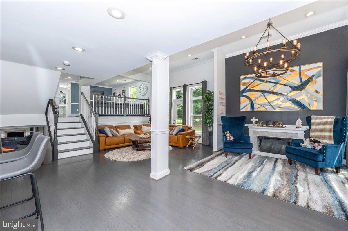 DEBUSK - Residential Lease