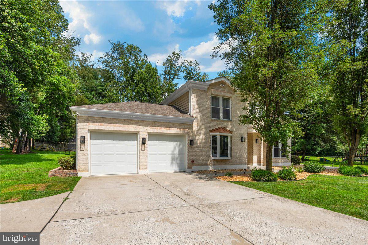 DEBUSK - Residential Lease