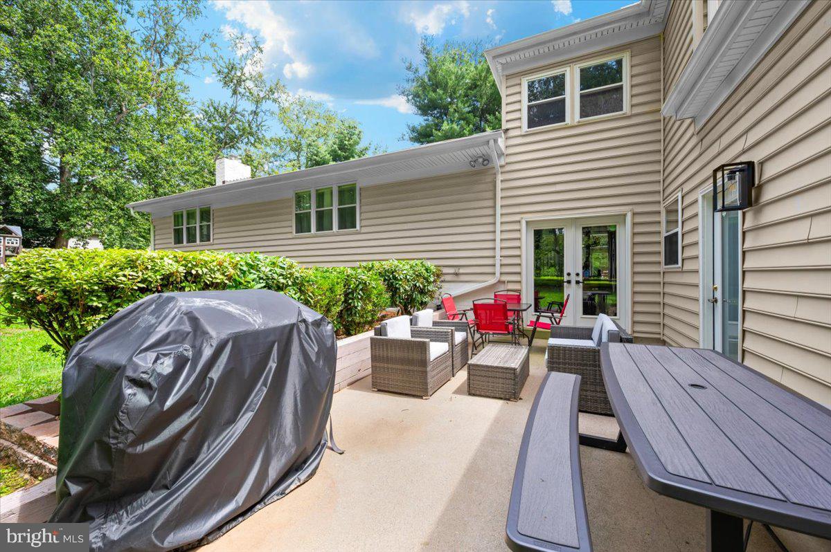 DEBUSK - Residential Lease