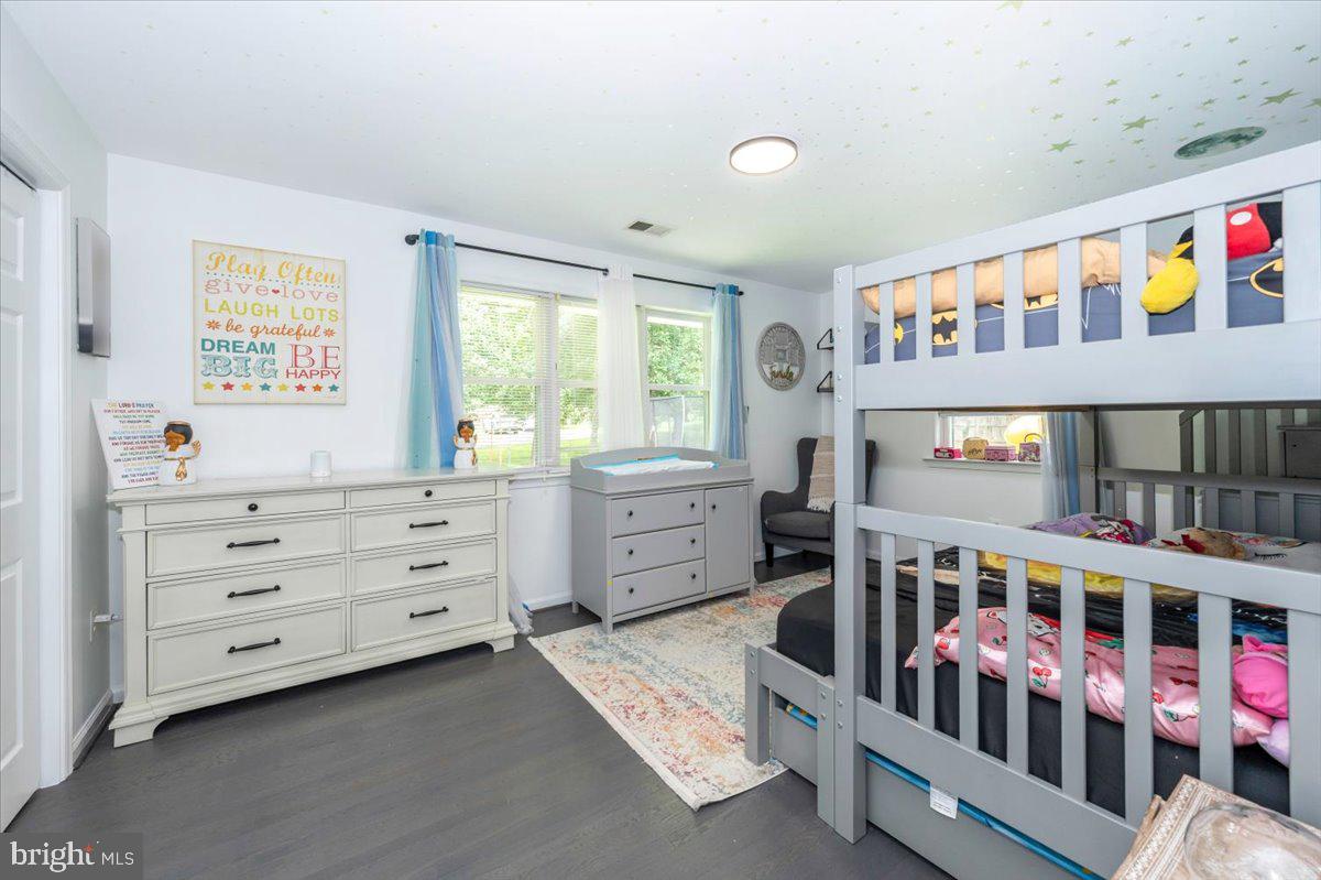 DEBUSK - Residential Lease